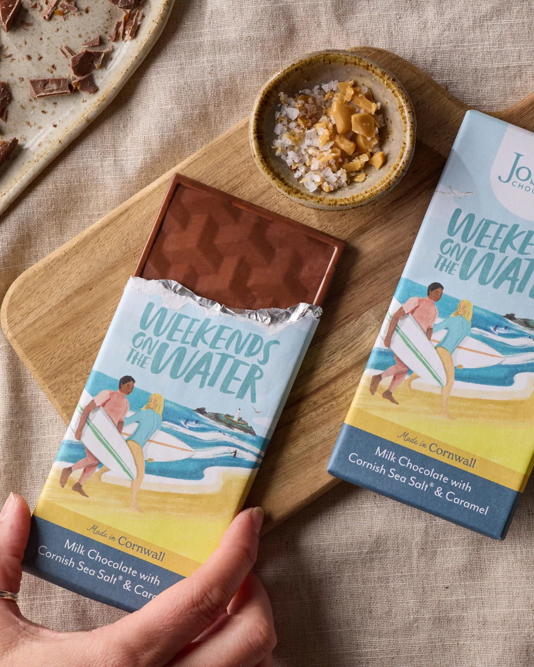 Josh's - Weekends on the Water; Milk Chocolate & Cornish Sea Salt Caramel 90g